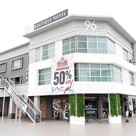 96 Boutique Hotel Malacca ภายนอก รูปภาพ